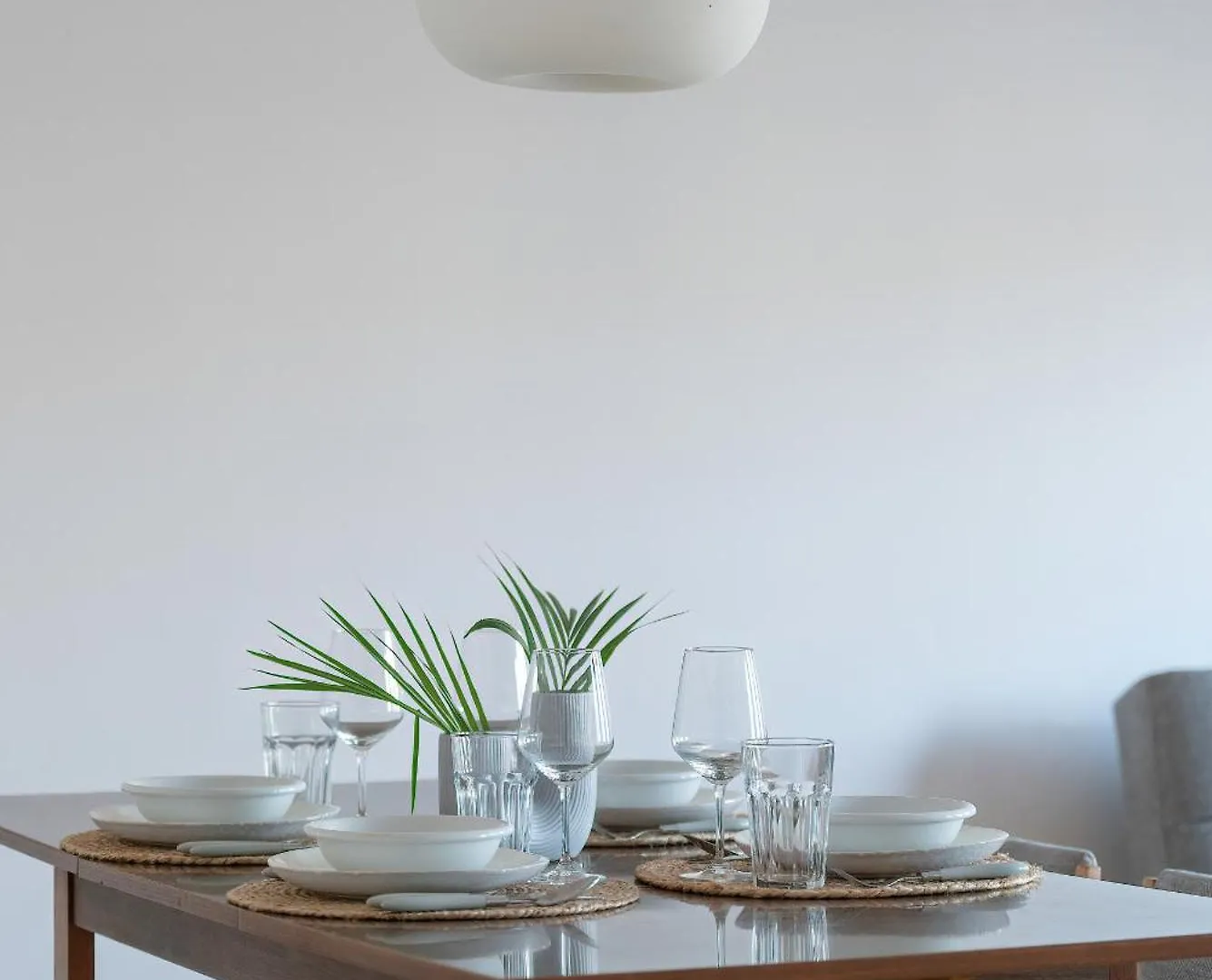 Spacious & Bright Apartment With Parking Poznan By Noclegi Renters