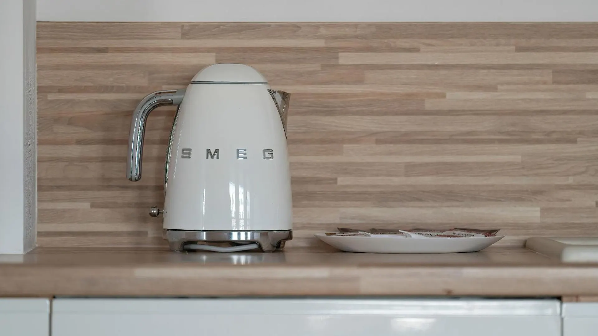 Spacious & Bright Apartment With Parking Poznan By Noclegi Renters
